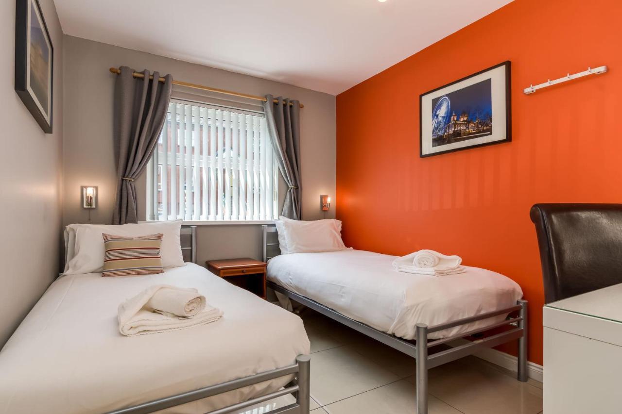 Central Belfast Apartments, Salisbury Экстерьер фото