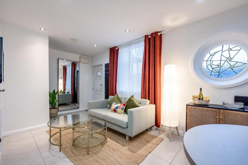 Central Belfast Apartments, Salisbury Номер фото
